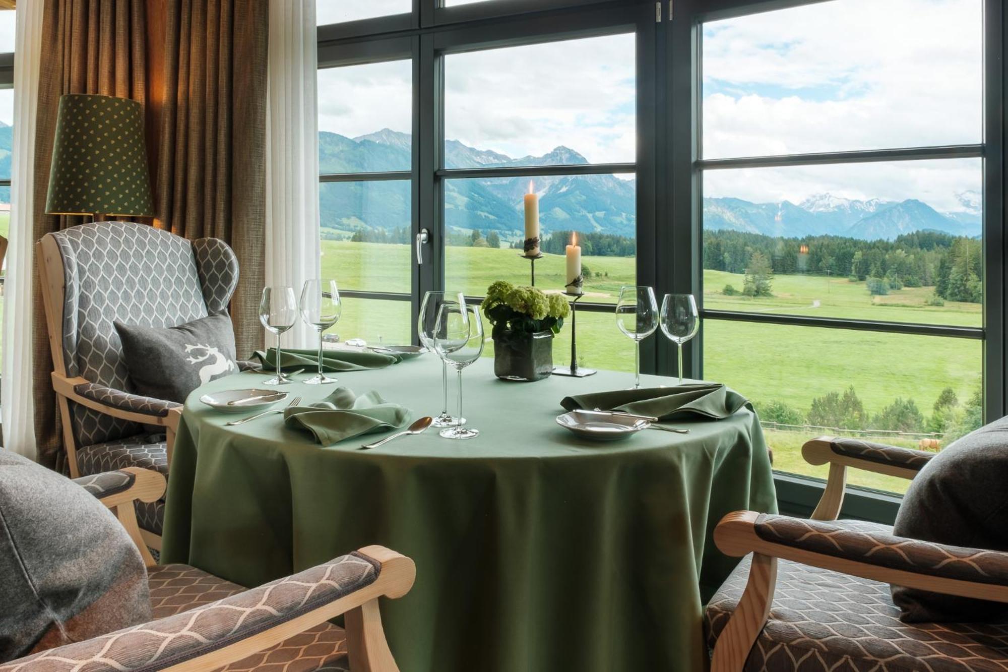 Sonnenalp Resort Ofterschwang Exterior photo